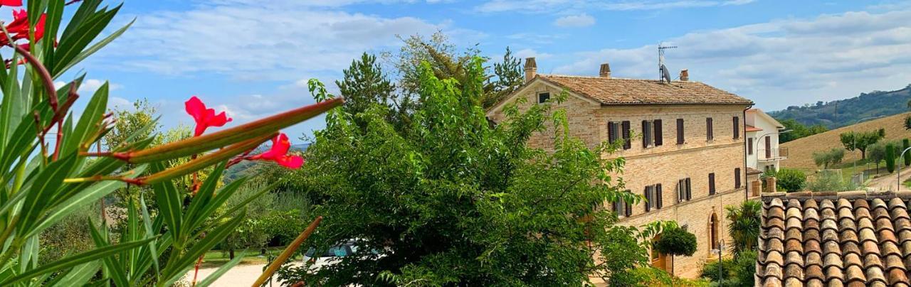 דירות Monsampietro Morico La Collina מראה חיצוני תמונה