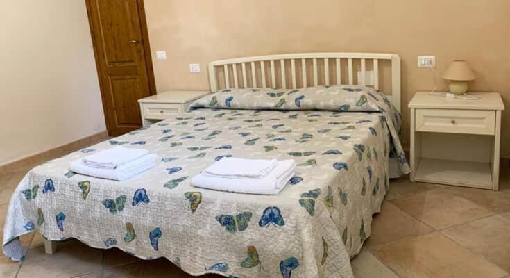 דירות Monsampietro Morico La Collina מראה חיצוני תמונה